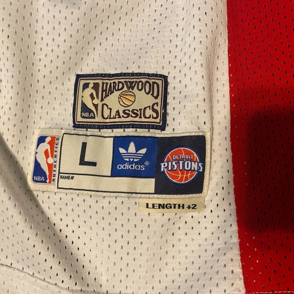 Isaiah Thomas Pistons Throwback Jersey - Picture 4 of 4